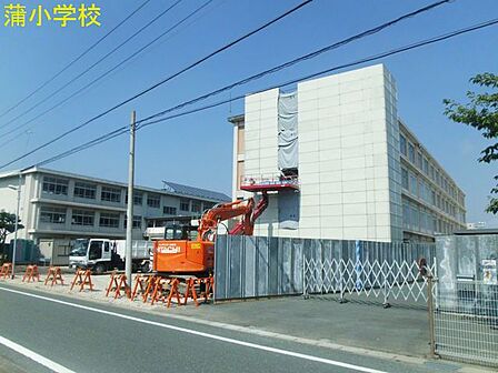 浜松市立蒲小学校（1688m）