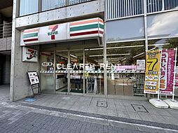 【コンビニエンスストア】セブンイレブン 渋谷千駄ヶ谷1丁目店まで566ｍ