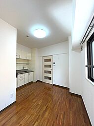 サマーハイム東大井 502 5階ワンルームのリビング/ダイニング