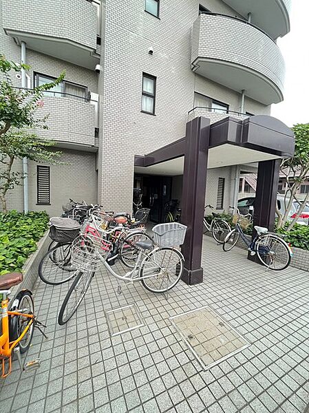 エントランスを拡大表示