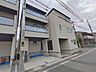 外観：洗練されたフォルムが街並みに溶け込み、日々の暮らしに静かな安らぎをもたらす洗練された住まいです。