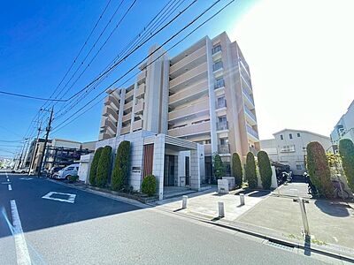 外観:こちらのマンションは、全42戸のコミュニティです。 外観:こちらのマンションは、全42戸のコミュニティです。