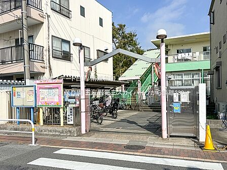 中央本町保育園(230m)