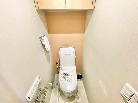 清潔好きには欠かせないウォシュレット機能付き。 