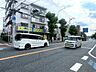 外観：前面道路含む現地写真 