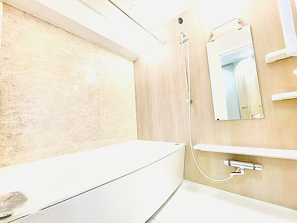 浴室を拡大表示