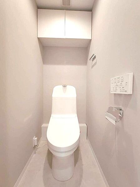 清潔好きには欠かせないウォシュレット機能付き。