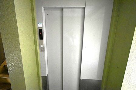 エレベーター