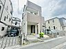 外観：前面道路含む現地写真 