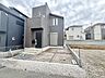 駐車場：マイカースペースを1台分確保。現地で車幅と共にご確認ください。 
