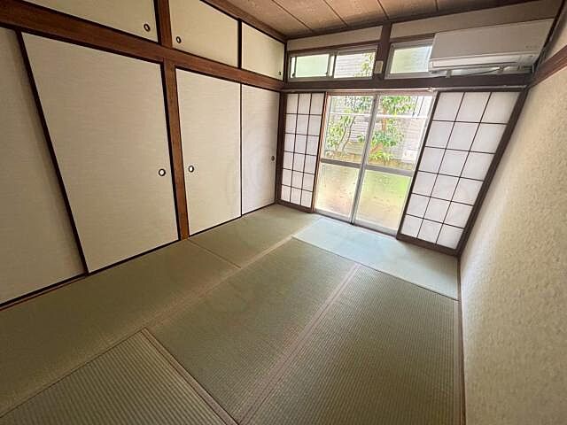 寝室