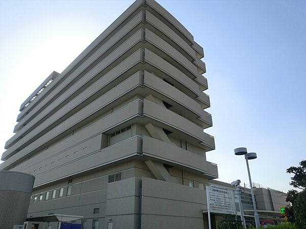 画像26:【総合病院】大阪市立十三市民病院まで682ｍ