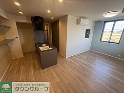 アレーズKASHIWANOHA 303 3階3LDKのリビング/ダイニング