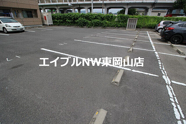 6 / 13