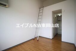 ビューハウス平井 2階1Kのリビング/ダイニング