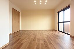 アウローラ桜堤 403 4階2LDKのリビング/ダイニング