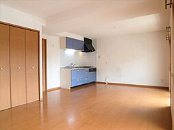 ガーデンヒルズ　アザレア 204 2階2SLDKのリビング/ダイニング