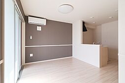 ウエストアクア II 1階2LDKのリビング/ダイニング