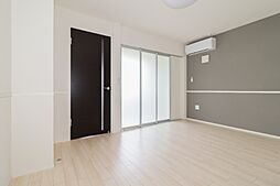 メゾン カメリア 1階1LDKのリビング/ダイニング