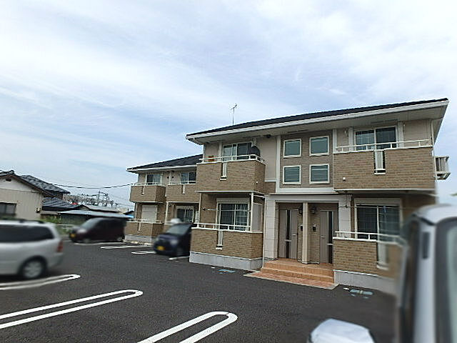 2 / 4