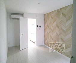 京都地下鉄東西線 御陵駅 徒歩3分の賃貸アパート 1階1Kのリビング/ダイニング