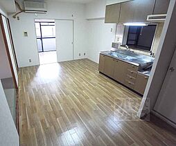 ノーブル淀 201 2階3LDKのリビング/ダイニング