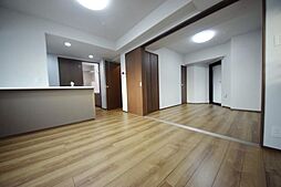 PEAKS神田 401 4階1LDKのリビング/ダイニング