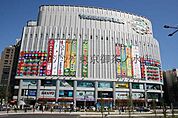 ヨドバシAkiba 徒歩12分。 960m