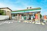 周辺：ファミリーマート 所沢久米東店（906m）