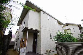 千里山東戸建1  ｜ 大阪府吹田市千里山東１丁目24番24号2（賃貸一戸建3SLDK・2階・101.49㎡） その1