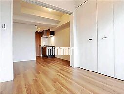 ドゥーエ二子新地 4階1DKのリビング/ダイニング