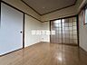 寝室：部屋