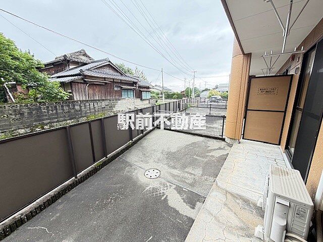 バルコニー