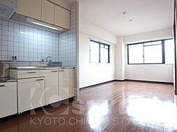 ＡＱＵＡ　ＰＡＬＡＣＥ（アクアパレス） 303 3階2LDKの室内