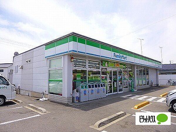 画像6:コンビニ「ファミリーマート北島町東中道店まで180m」