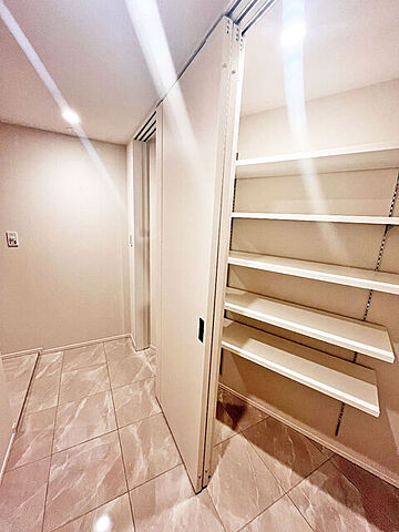 収納 パークホームズ十条 3階/-