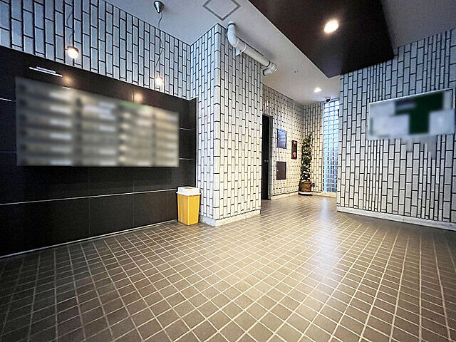 エントランス ヴィラトーゴー 7階/-