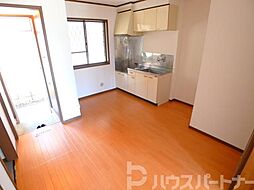 サマックス・ヴィラ岡田 2階2DKのリビング/ダイニング