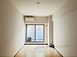 クオリカ西京極うまづか 107 地下1階1Kのリビング/ダイニング