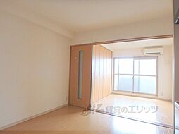 京都地下鉄東西線 西大路御池駅 徒歩4分の賃貸マンション 5階1DKのリビング/ダイニング