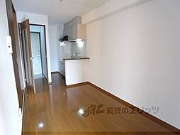 グラン・リヴィエール西京極 210 2階2DKのリビング/ダイニング