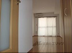 ファーストコート五条若宮 4階1Kのリビング/ダイニング