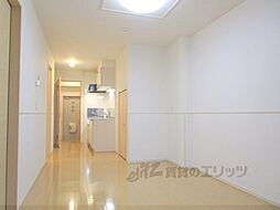 JR東海道・山陽本線 西大路駅 徒歩10分の賃貸アパート 1階1LDKのリビング/ダイニング