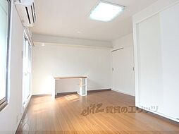 メゾンル・サーフ 103 1階ワンルームのリビング/ダイニング