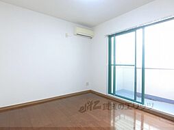 京都市営烏丸線 北山駅 バス7分 下緑町下車 徒歩3分の賃貸マンション 2階1Kのリビング/ダイニング