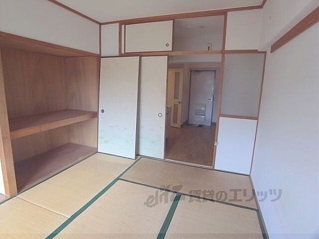 寝室