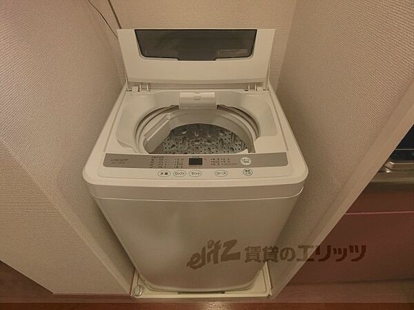画像15:洗濯機置場