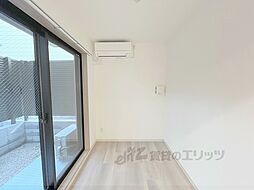 VINA山科WEST 2階1DKのリビング/ダイニング