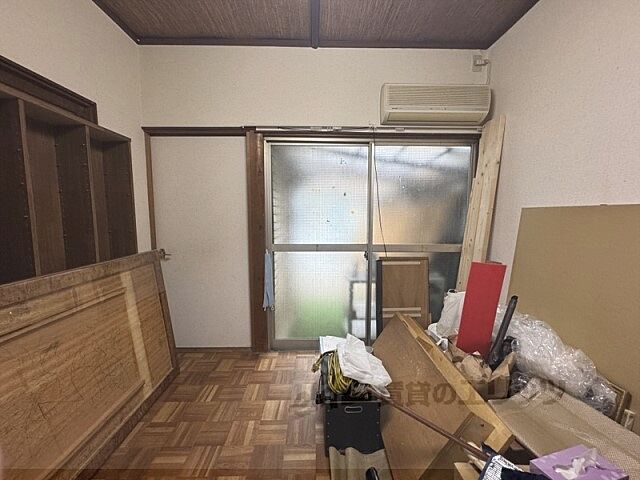 寝室