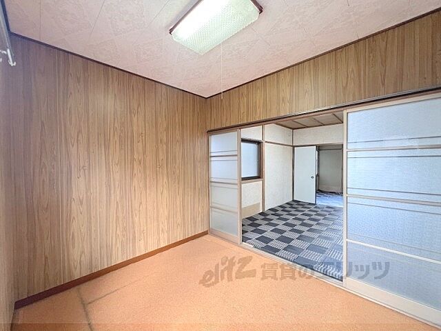 室内